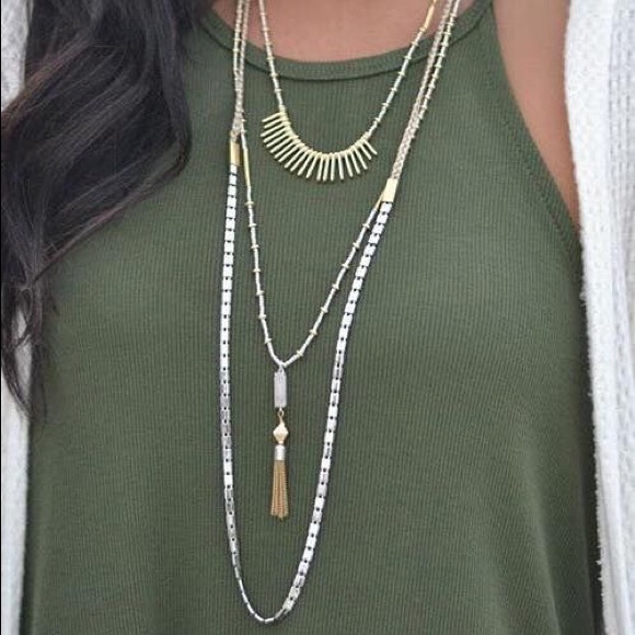 Stella & Dot Riad 3 in 1 Necklace. - Picture 2 of 3